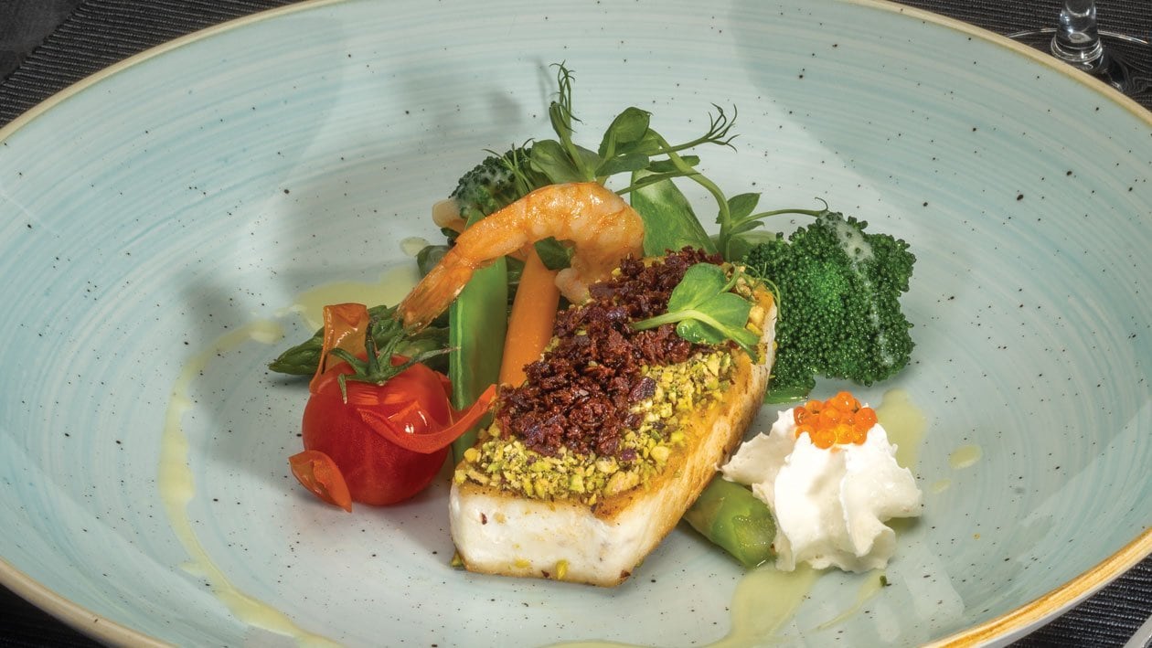 Butterfish in crusta de fistic si bacon si spuma de creveti – - Reţetă