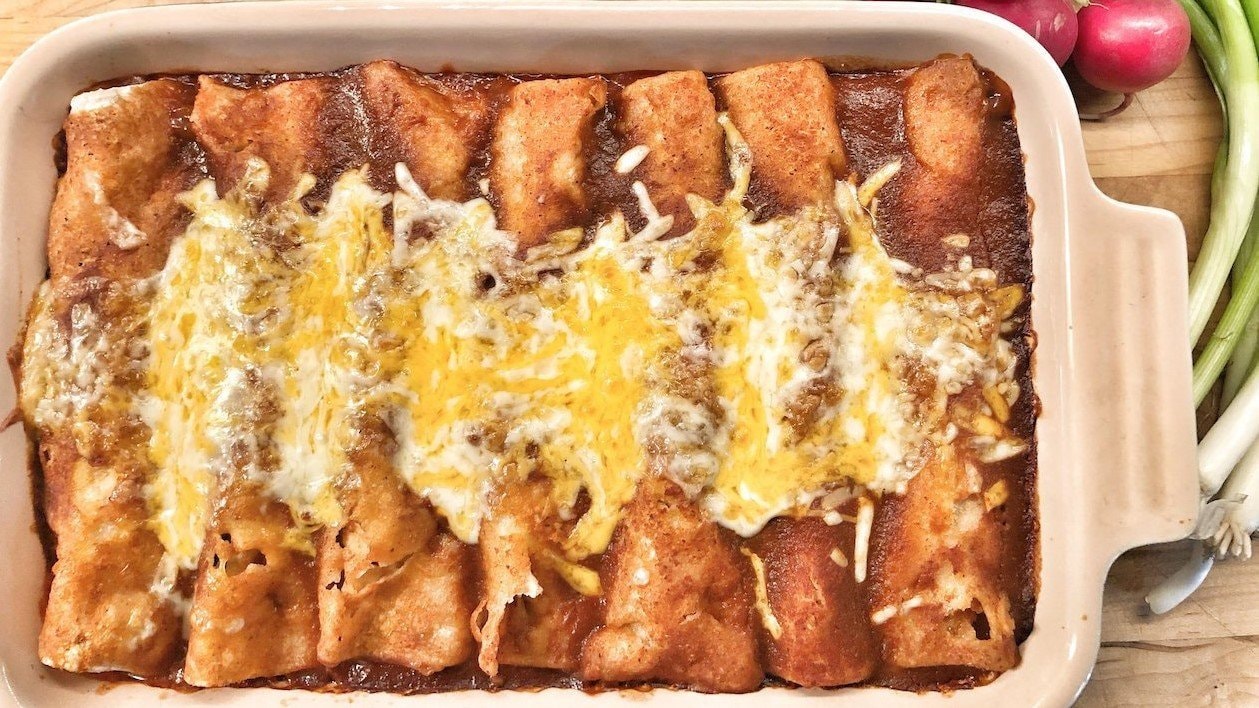 Enchiladas cu dovleac, quinoa si branza de capra – - Reţetă
