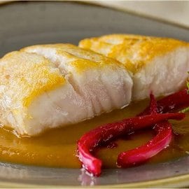 Merluciu in sos de cidru