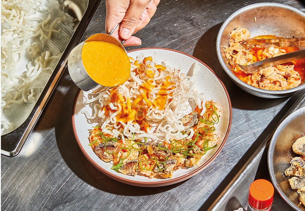 Shrimp Bisque Crispy Noodles 