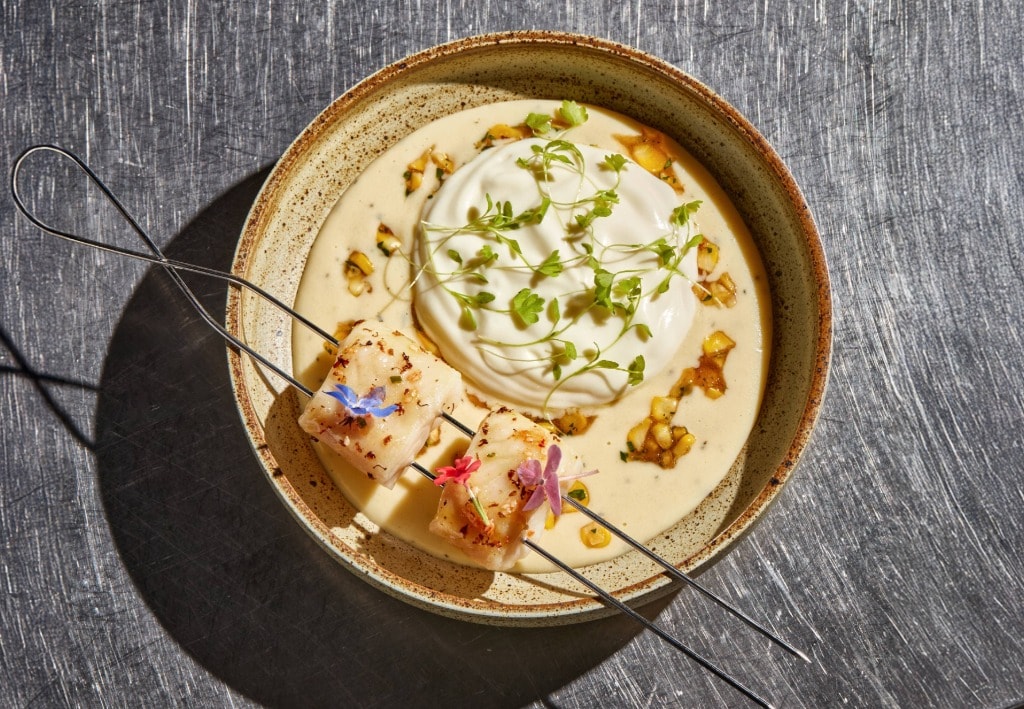 Supă aerată de cartofi cu pește afumat și wasabi – - Reţetă