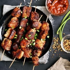 Frigarui barbeque din carne de vitel Frigarui barbeque din carne de vitel