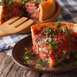 Pizza in stil Chicago Pizza in stil Chicago