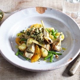 Salata de cartofi cu anghinare si tarator de alune