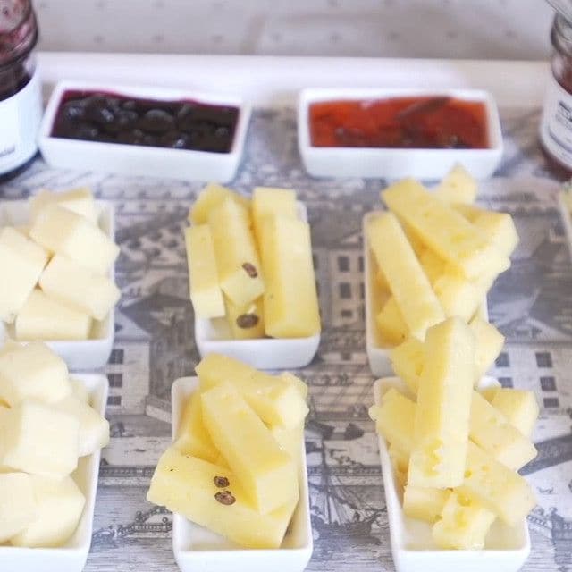 Plantele si branzeturile specifice in bucataria scandinava