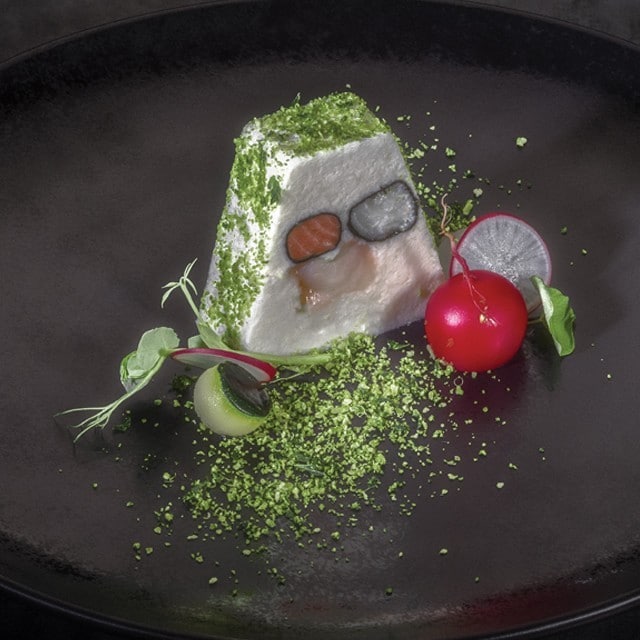 48 de retete si inspiratie din toate regiunile tarii pentru cele mai reusite evenimente