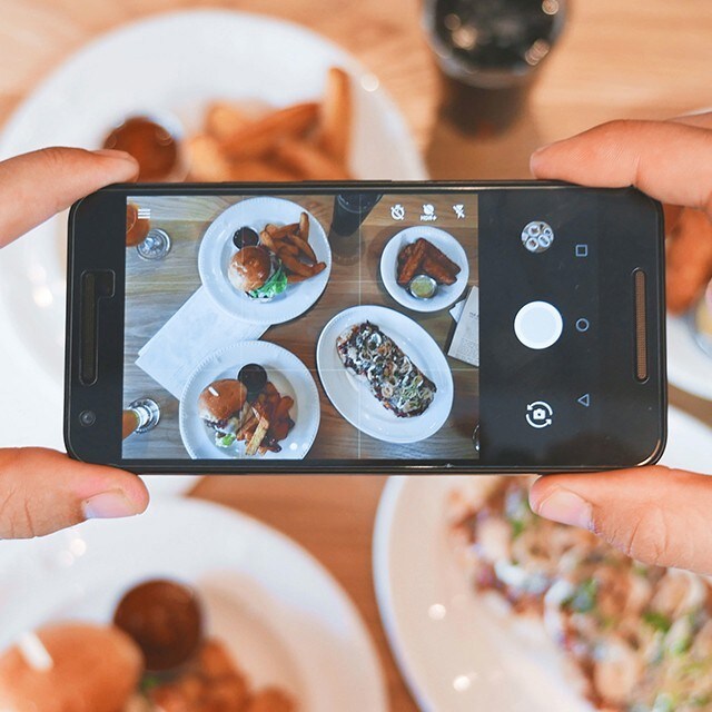 Perfectionarea fotografiei culinare pentru paginile de social media