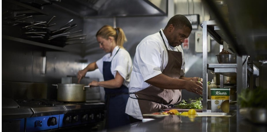 Incearca noul nostru instrument si alege ce bulion ti se potriveste