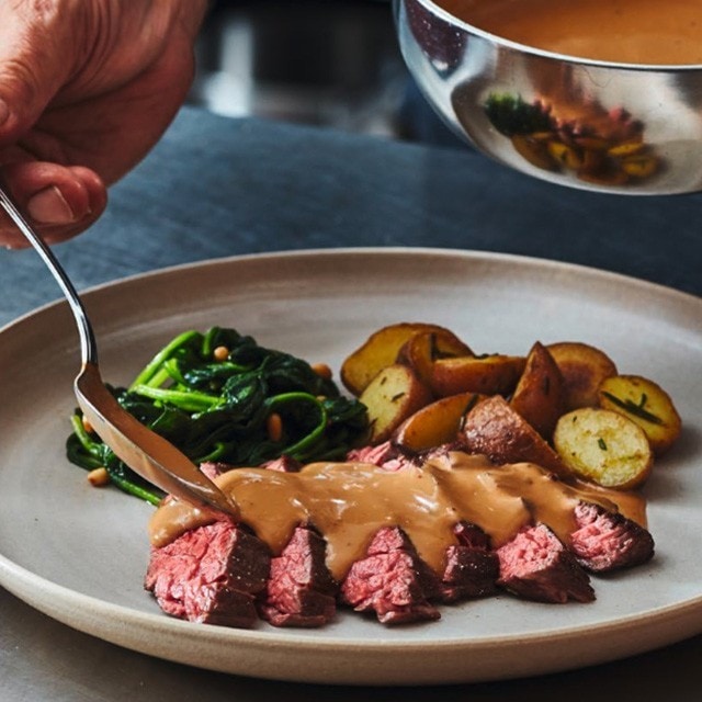 Gama de sosuri calde de la Knorr Professional