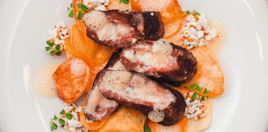 Street Food in Romania: Mititei