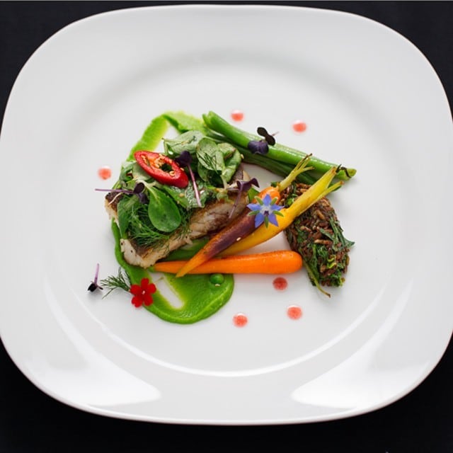 Vinde precum un negustor de peste